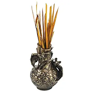 Design Toscano Gothic Vampire Amphora Urn