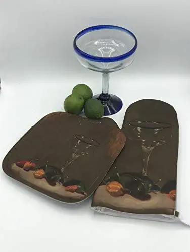 Oven Mitt and Pot Holder set/peppers and margarita glass design/reproduced from original art work/heat resistant/durable and washable/easy to care for