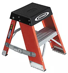 Werner SSF02 375-Pound Load Capacity, Type IAA Duty Rating Fiberglass Step Stand, 2-Foot