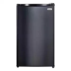 Magic Chef 4.4 cu. ft. Mini Refrigerator Black