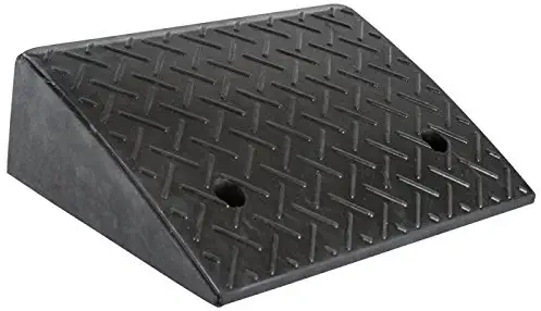 Guardian Industrial Products DH-UP-5 40,000 lb. Loading Dock Rubber Curb Ramp